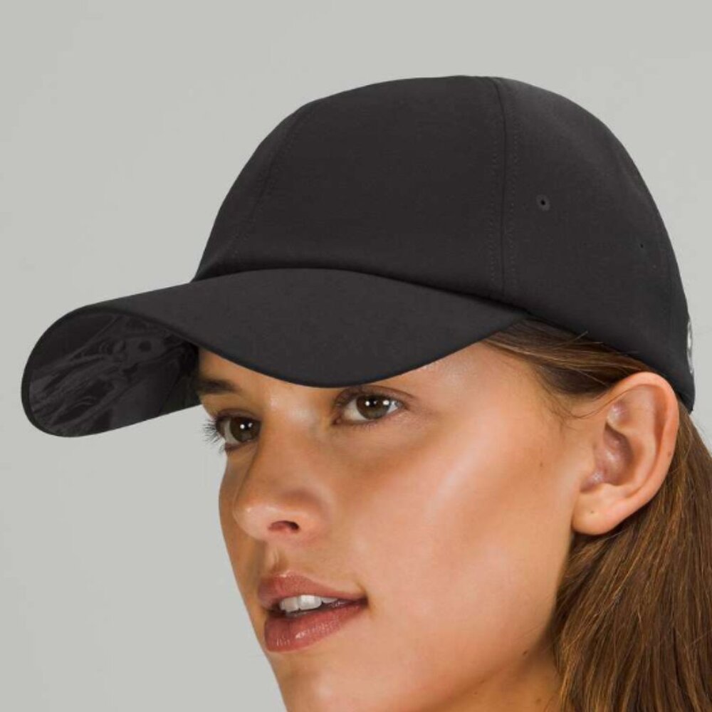 Lululemon Black Baller Hat *Soft Black, One Size